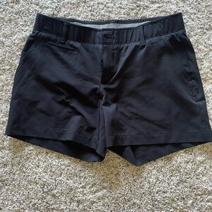 Under armor shorts size 6